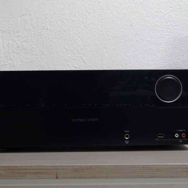 Teatro en Casa Harman Kardon AVR 1700 (semi nuevo)