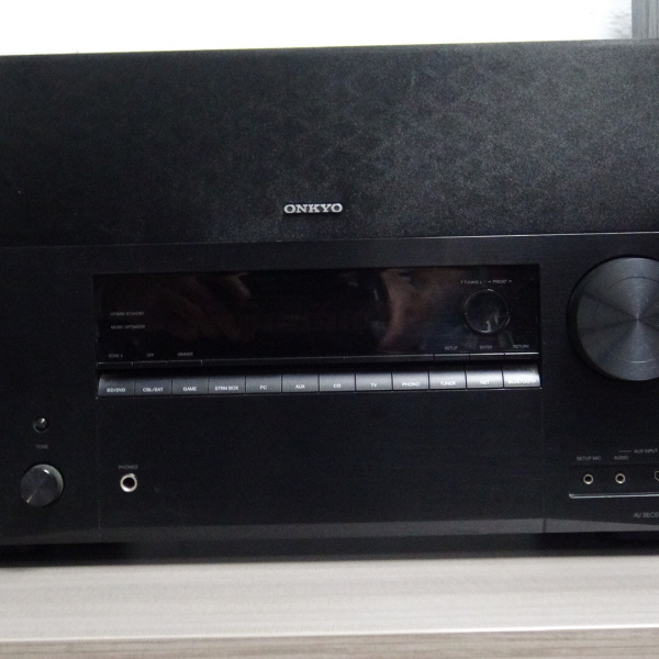 Teatro en casa Onkyo HT-R695 (semi nuevo)