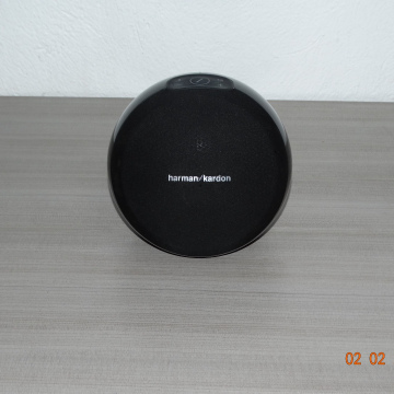 Bocina Harman Kardon HKOMNI10 (usada)